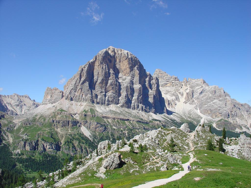 Daniela Apartment Cortina dʼAmpezzo Zewnętrze zdjęcie